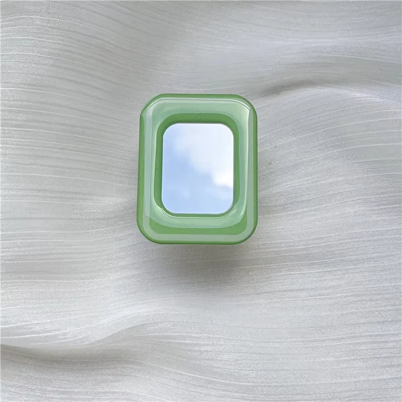 ''Mirror'' Phone Grip Stand
