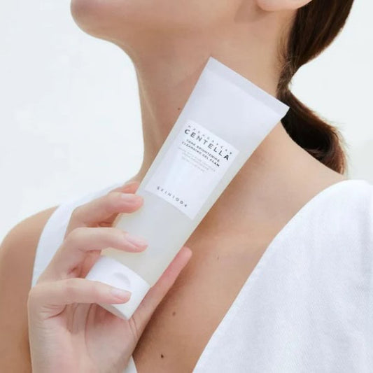 SKIN 1004 Tone Brightening Cleansing Gel Foam